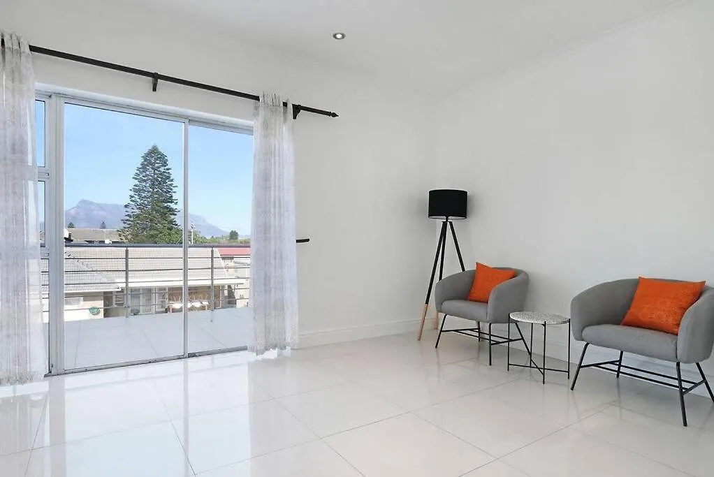 Prestigious Guest Villa Κέιπ Τάουν 0*,